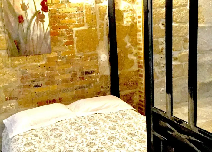 מלון דירות Marais Romantique Centre 4