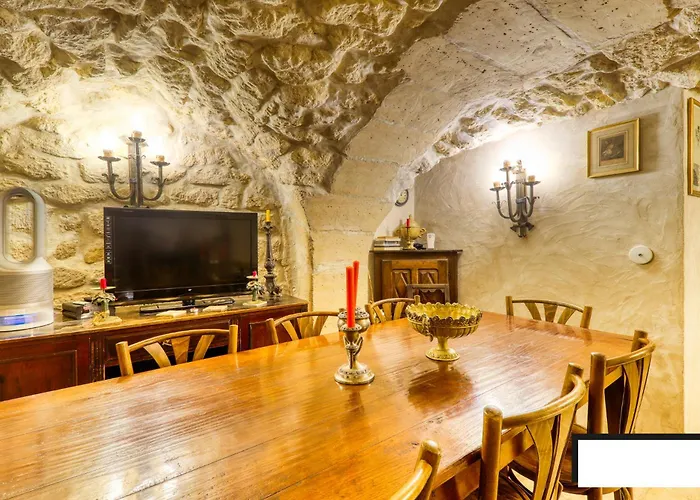 מלון דירות Marais Romantique Centre 4