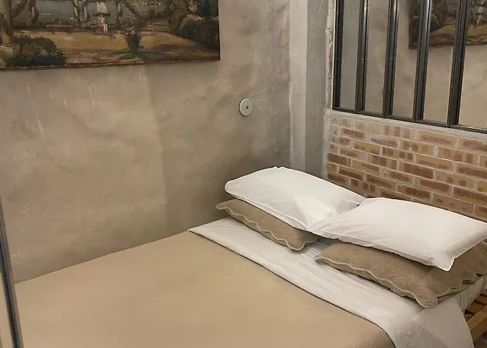 Marais Romantique Centre 4