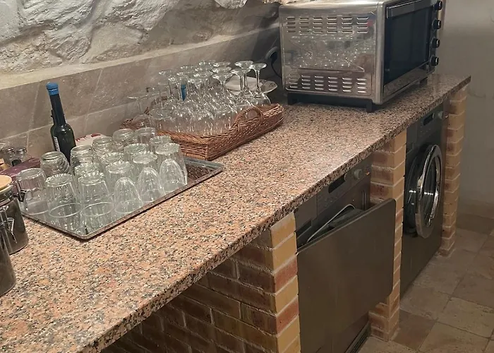 Apartmanhotel Marais Romantique Centre 4 4*