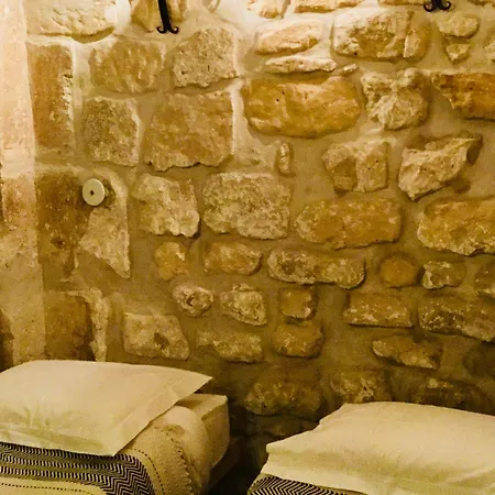 Ξενοδοχείο με διαμερίσματα Marais Romantique Centre 4 4*