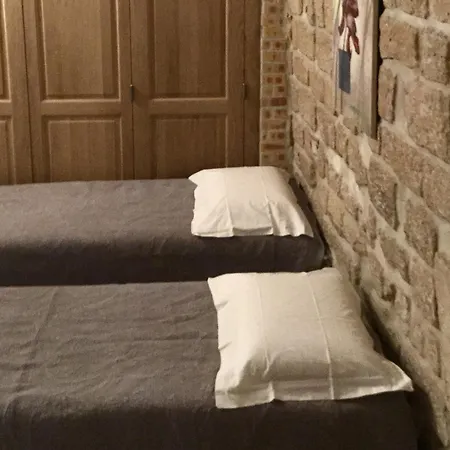 Ξενοδοχείο με διαμερίσματα Marais Romantique Centre 4