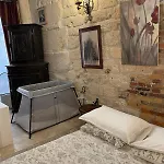 Marais Romantique Centre 4 Апарт-отель