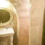 Апарт-отель Marais Romantique Centre 4 4*