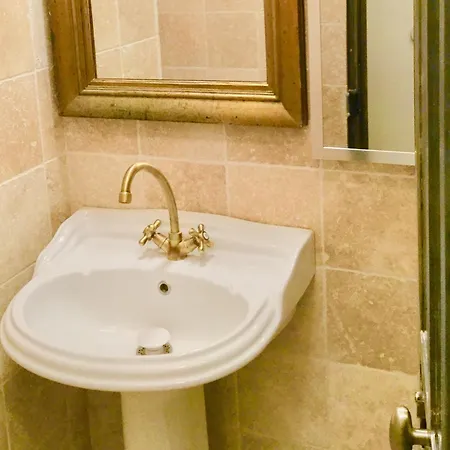 Aparthotel Marais Romantique Centre 4 4*