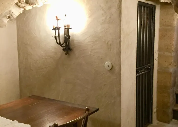 Marais Romantique Centre 4 Aparthotel 4*